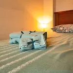 Guarneri\'S Rooms